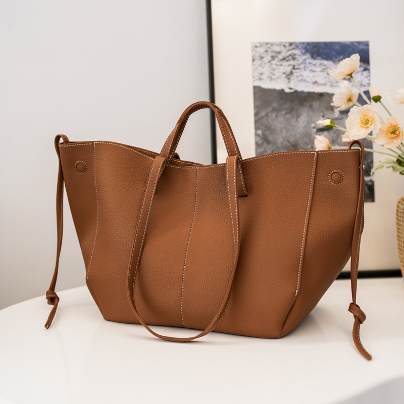Women Bags Trend 2025 - سعة كبيرة جلدية سستة المرأة حمل