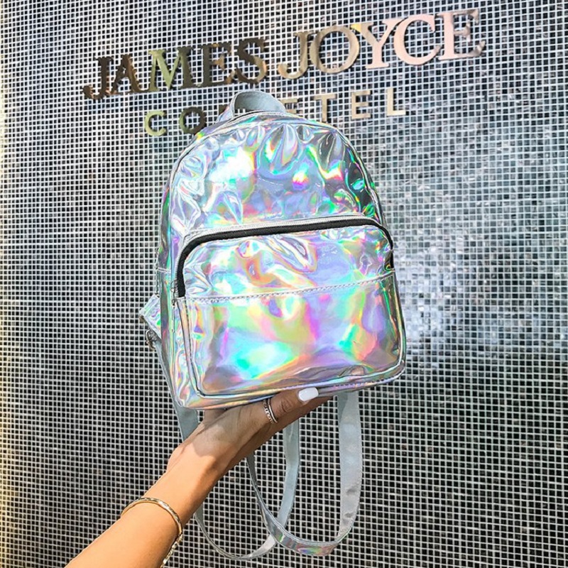 حقيبة ظهر ليزر عصرية لعام 2025 - مراجعة Women Bags Trend 2025 وسعره
