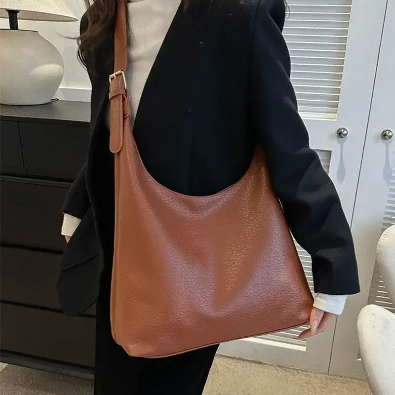 حقيبة يد جلدية أنيقة للنساء 20 - مراجعة Women Bags Trend 2025 وسعره