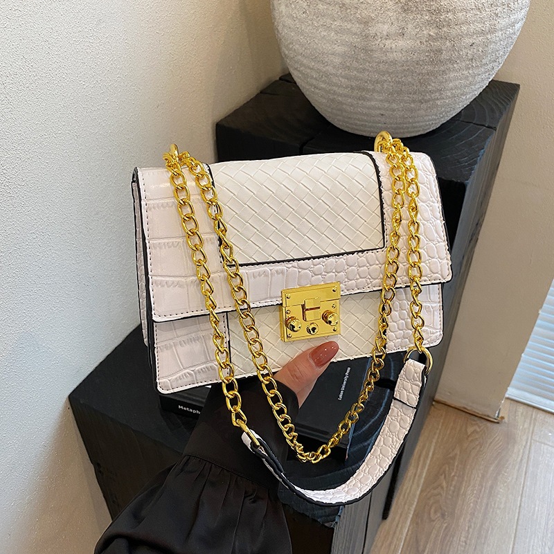 حقيبة نسائية صغيرة مربعة الشكل - مراجعة Women'S Kipling Bags وسعره