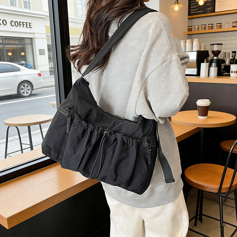حقائب كروس بودي جديدة للنساء،  - مراجعة Women Bags Coach وسعره