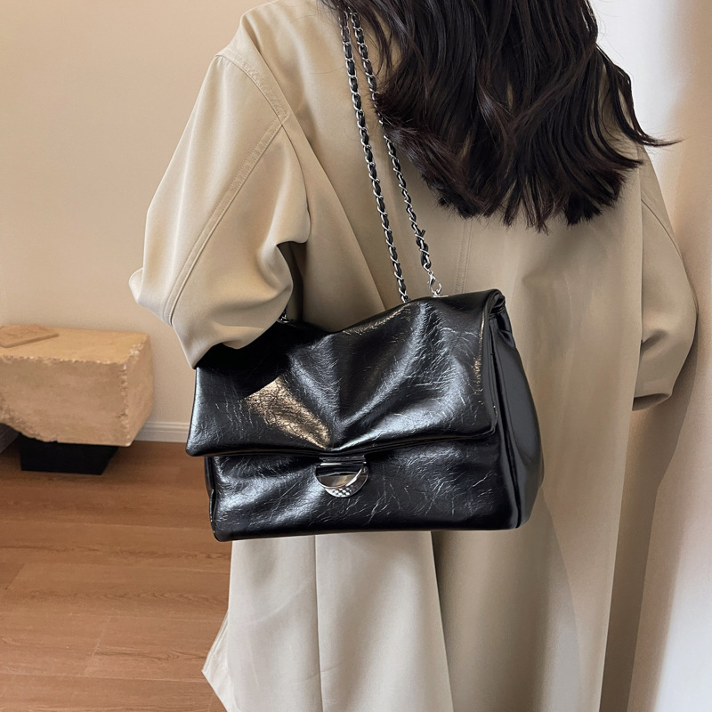 حقيبة كتف نسائية جديدة بتصميم  - مراجعة Women'S Kipling Bags وسعره