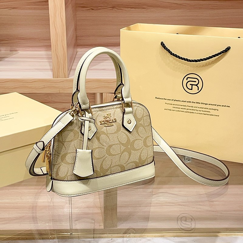 حقيبة يد نسائية ماركة 2025 جدي - مراجعة Women Bags Trend 2025 وسعره