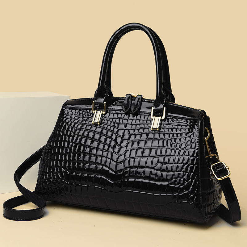 حقيبة يد جديدة بنمط تمساح للسي - مراجعة Women'S Kipling Bags وسعره